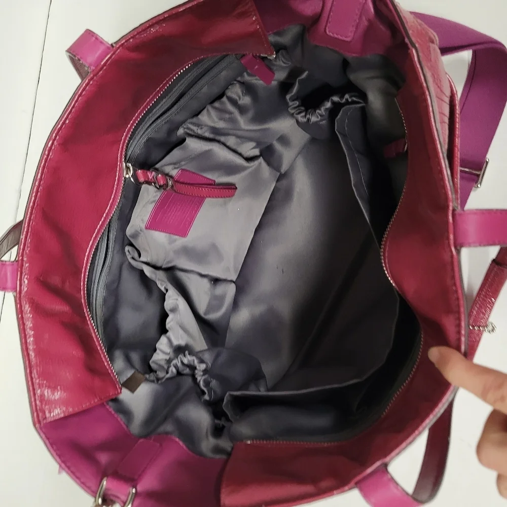 Vintage Y2k Coach Magenta Patent Leather Diaper Bag Baby Laptop Work Bag XL